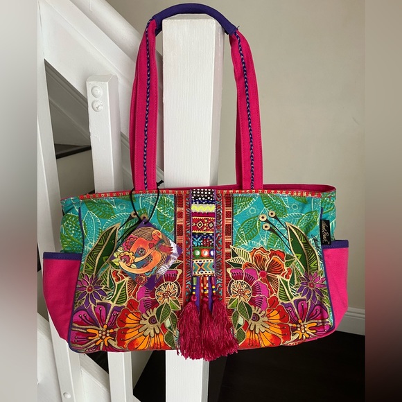 Laurel Burch Handbags - NWT Laurel Burch Large Tote Bag